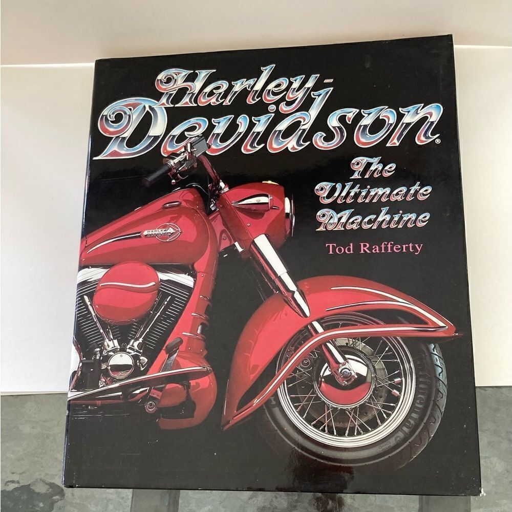 Harley Davidson: The Ultimate Machine Hardback Book - Picture 3 of 3
